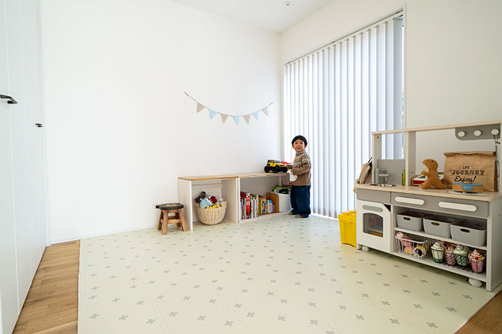 ファーストステージ　一級建築士事務所 【1800万円台/主役はアイランドキッチン/猫と暮らす】漆喰の壁に囲まれた快適LDKの家の建築実例画像2