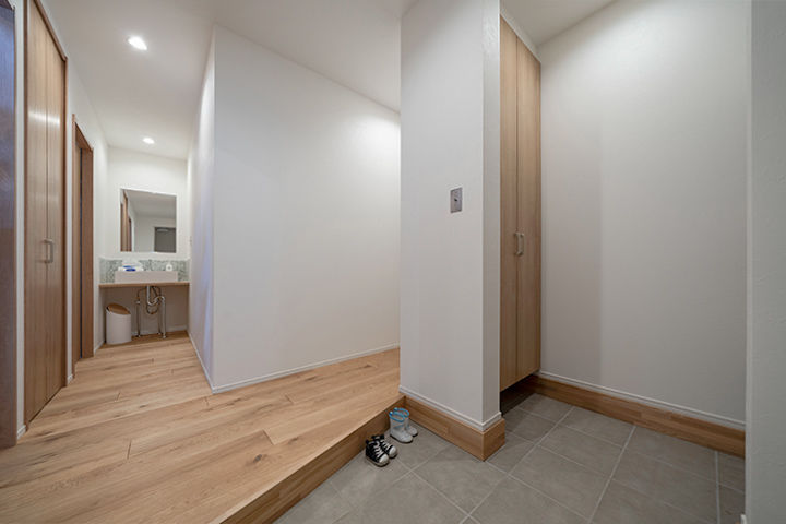 ファーストステージ　一級建築士事務所 【1900万台/平屋/セパレート間取り/経年変化の美】外観を美しく保てる天井の高い平屋の建築実例画像9