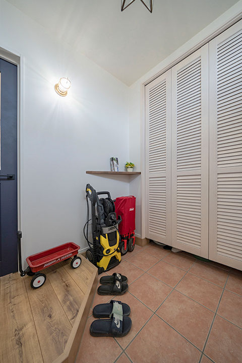 ファーストステージ　一級建築士事務所 【1900万台/リゾート/ハンモック/タイル/】ヤシが似合うカリフォルニアスタイルの家の建築実例画像3