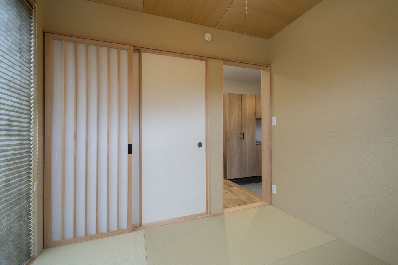 ファーストステージ　一級建築士事務所 【平屋タイプとしても暮らせる｜庭を囲むL字形｜ラフに使える土間収納】将来を見据えた設計の家の建築実例画像7