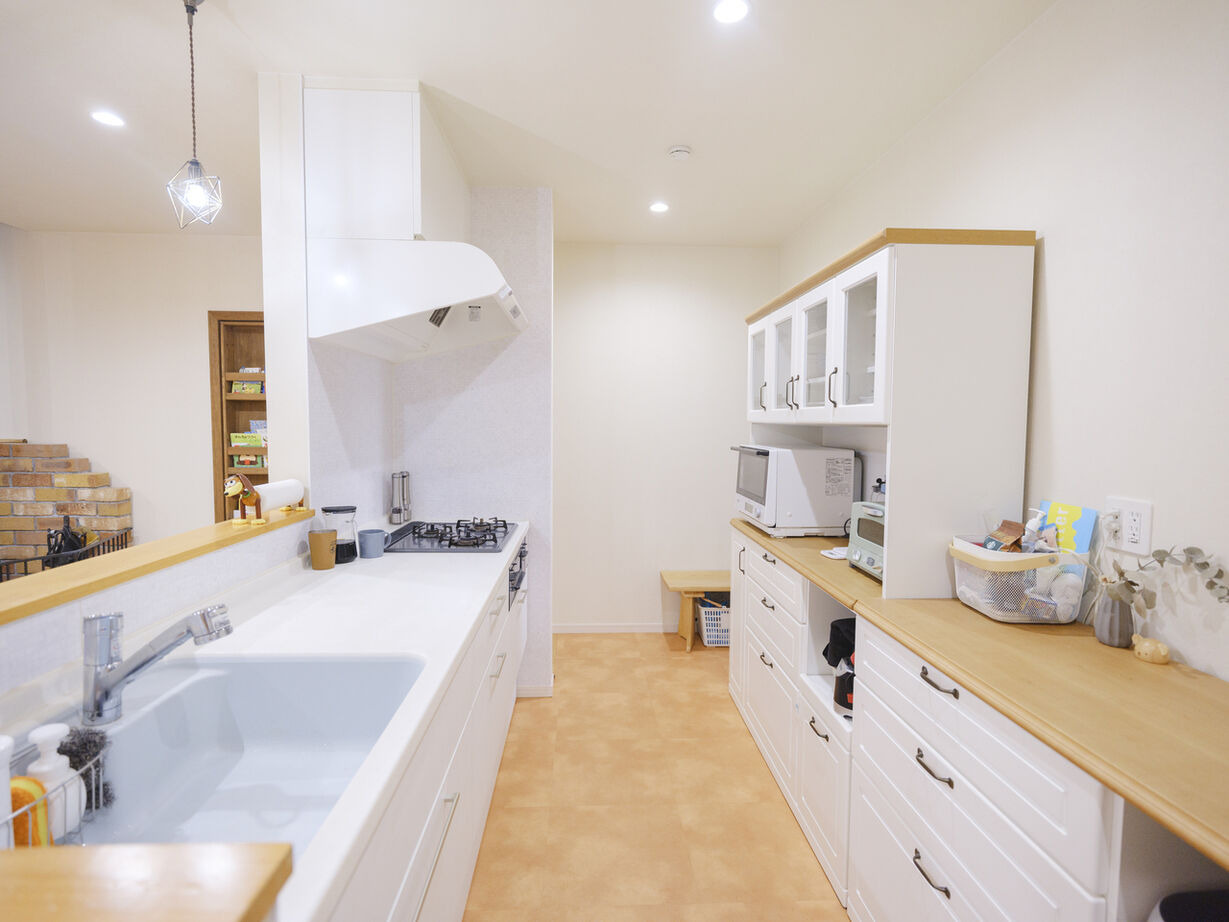 雑貨が似合う家ビスコッティハウス 【３LDK/35坪】隠し扉のある遊び心溢れる薪ストーブの家の建築実例画像7