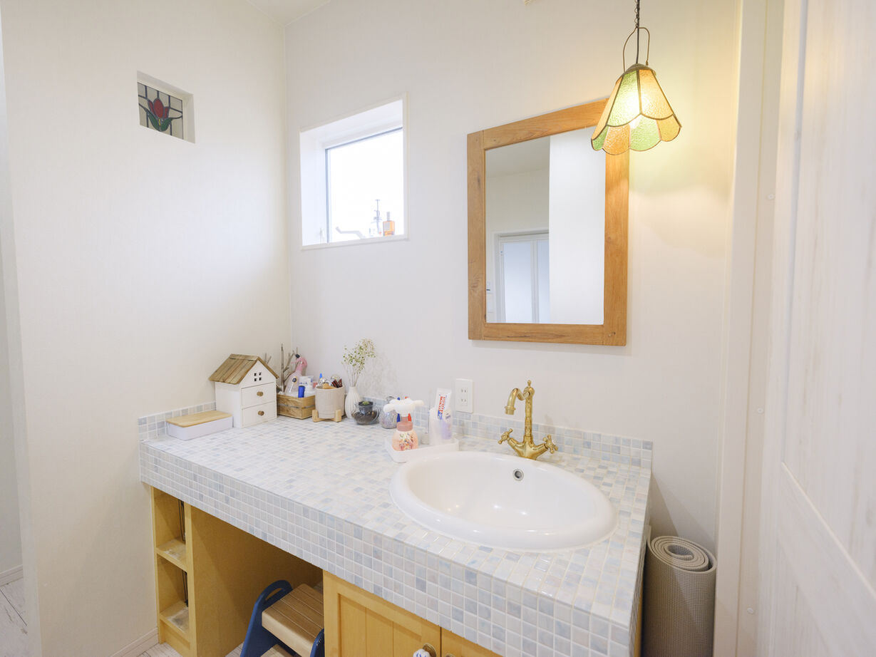 雑貨が似合う家ビスコッティハウス 【３LDK/35坪】隠し扉のある遊び心溢れる薪ストーブの家の建築実例画像10