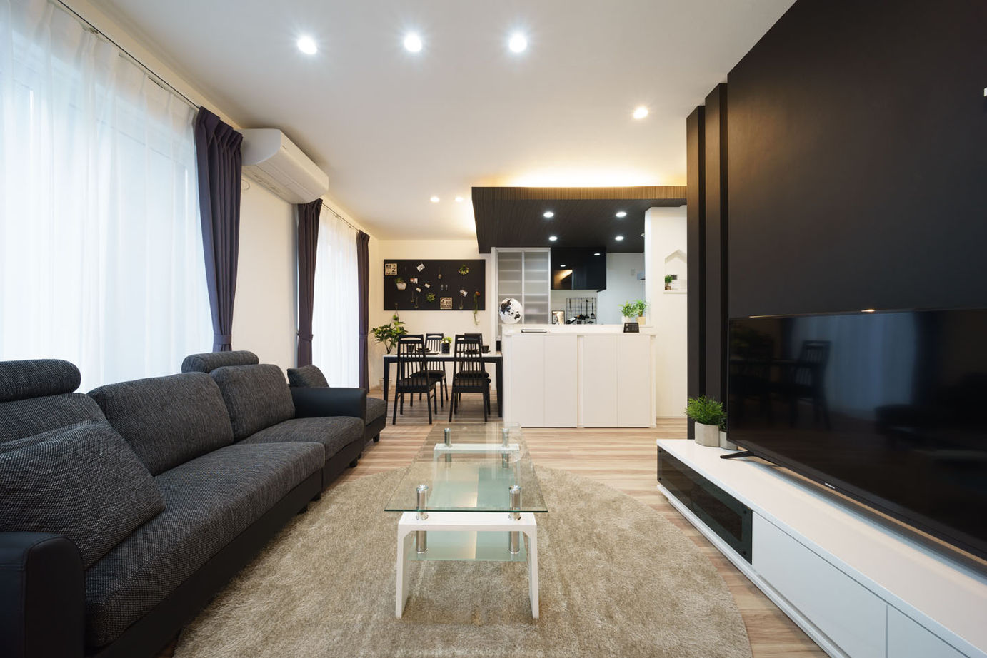 Yoshikawa architecture/吉川建築 【2000万円台/生活動線◎/収納充実】スタイリッシュモダンの家の建築実例画像4