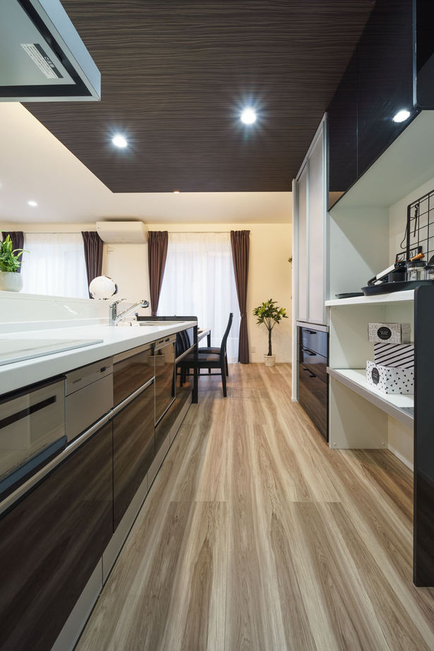 Yoshikawa architecture/吉川建築 【2000万円台/生活動線◎/収納充実】スタイリッシュモダンの家の建築実例画像5