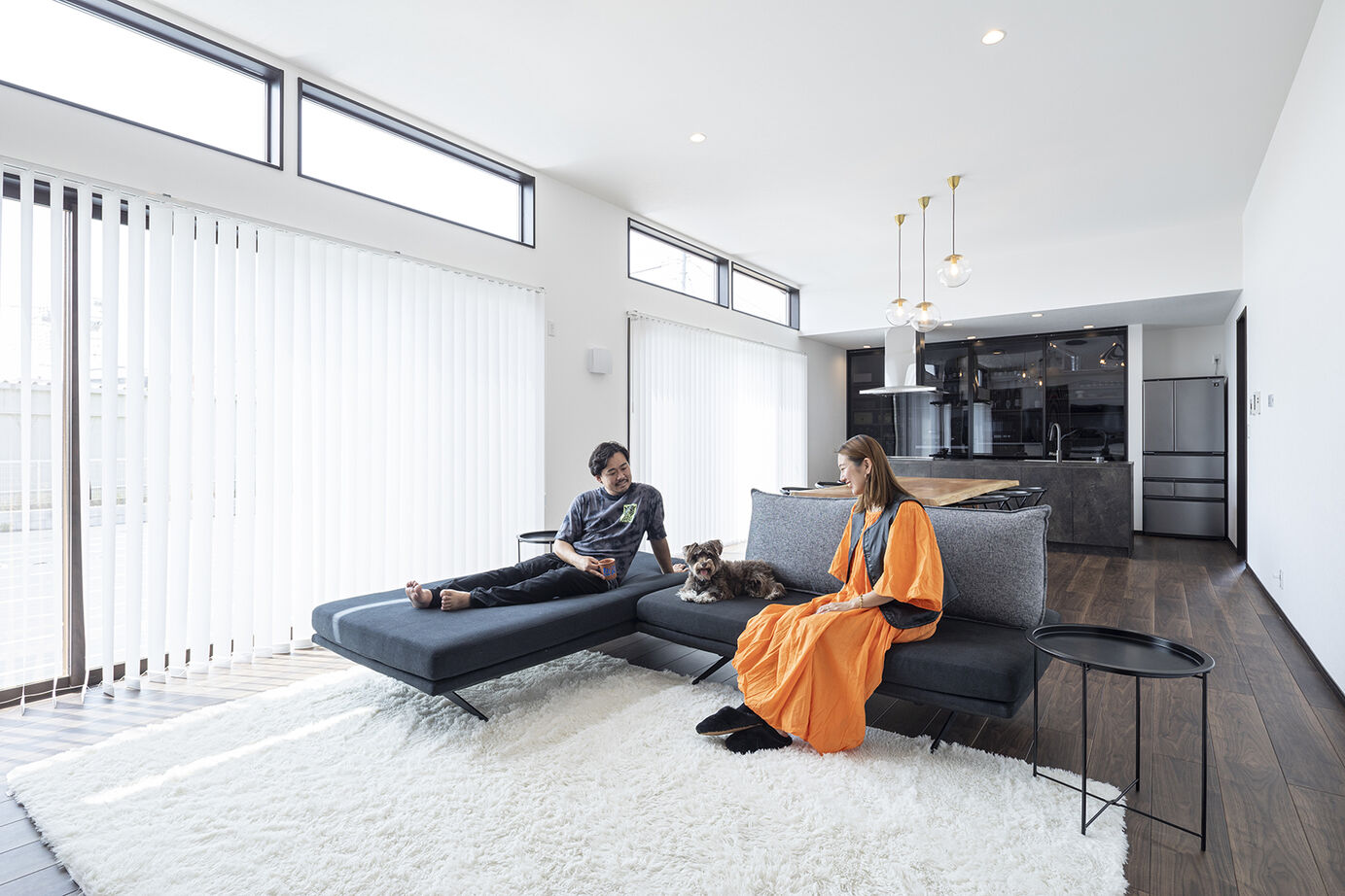 ヤマノ【埼玉県】 【平屋／ランドリースペース／間取図】多彩な素材が組み合わされたラグジュアリーな平屋の建築実例画像2