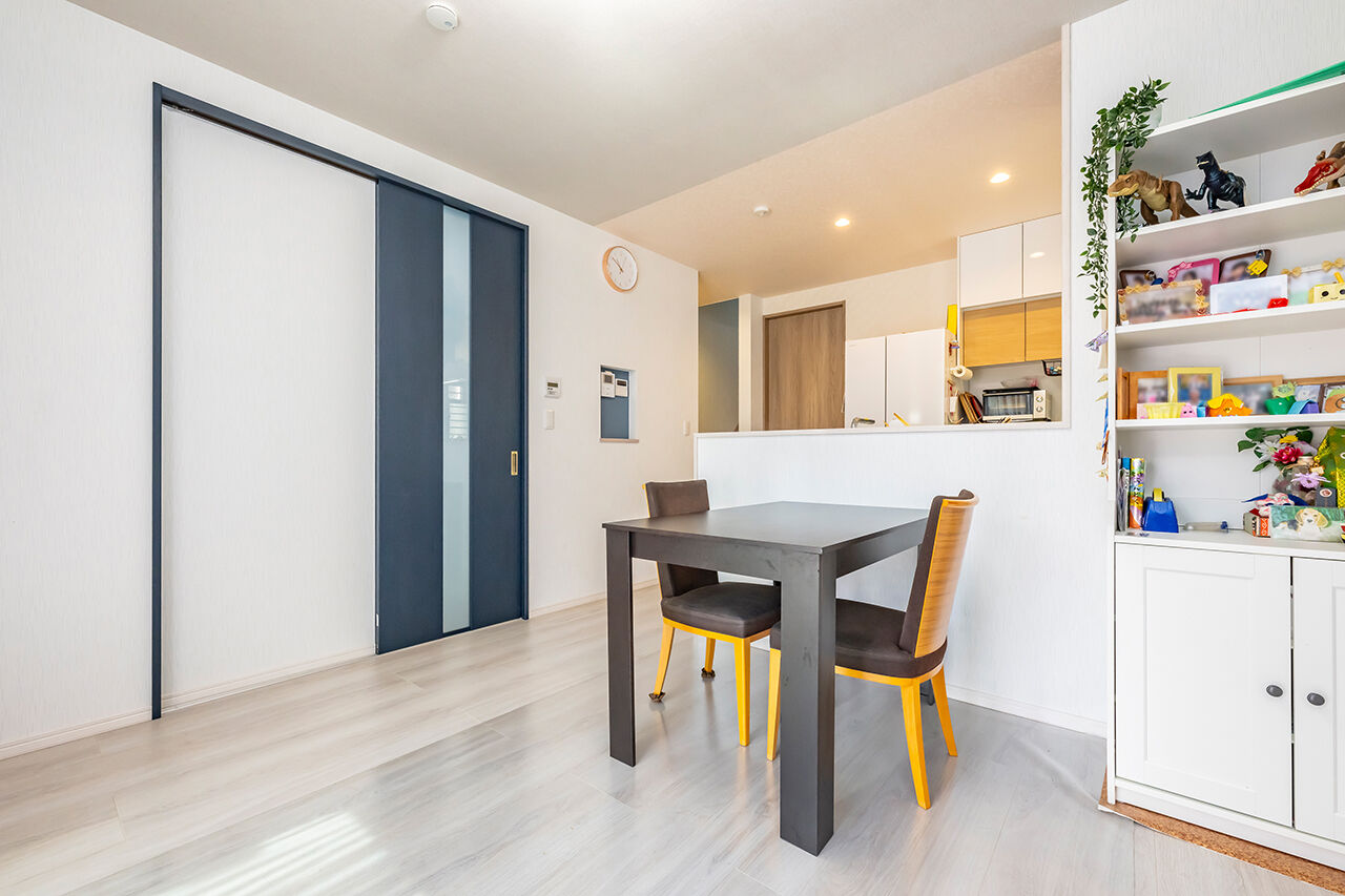 ヤマノ【埼玉県】 【二世帯住宅／収納充実／間取図】子世帯は広く伸びやかに、親世帯はバリアフリーを実現した二世帯住宅の建築実例画像6