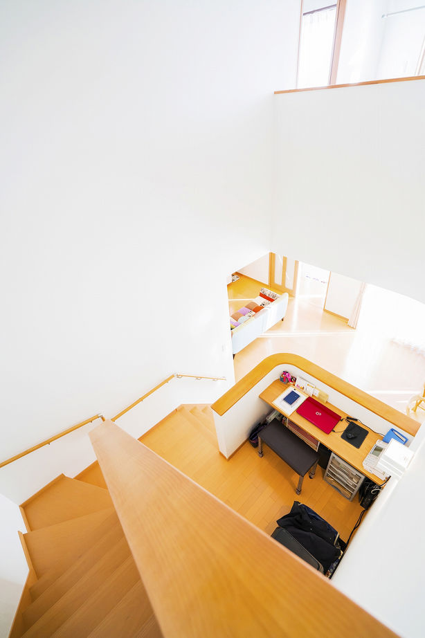 タスク（ユニバーサルホーム半田店） 【半田市｜間取り図有｜吹抜けリビング｜小屋裏収納｜2000万円台】開放感ある間取りに冴え渡る曲線美の建築実例画像6