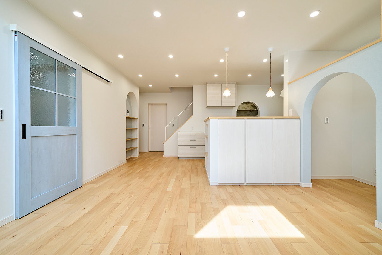 タスク（ユニバーサルホーム半田店） 【2000万円台｜間取り有｜吹抜け】有効面積の限られる旗竿地でも設計の工夫で明るく広々！こだわり満載の家の建築実例画像2