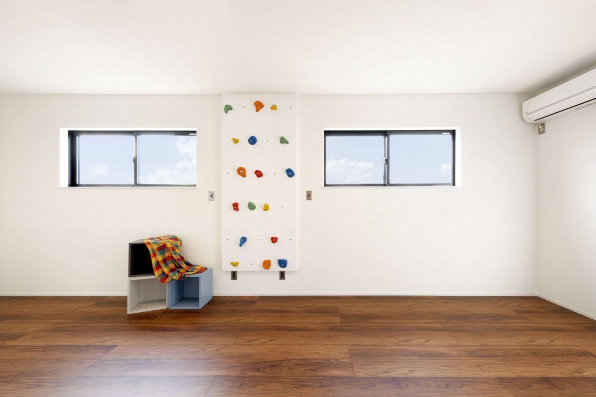 シーキューブ 【ビルドインガレージ／3階建て／狭小／10坪台】素材そのものを感じるアウトドア風ヴィンテージハウスの建築実例画像7