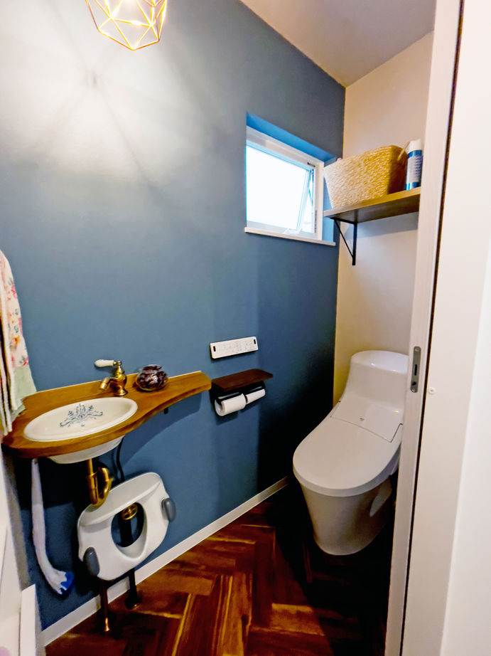 シーキューブ 【1000万円台/20坪台】勾配天井と吹抜けのある大空間リビングが気持ちいい『平屋の家』の建築実例画像7