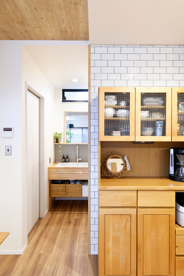 シーキューブ 【敷地20坪台/狭小/間取り】濃いブルー×アイアン カッコよさが光るヴィンテージ風のお家の建築実例画像7