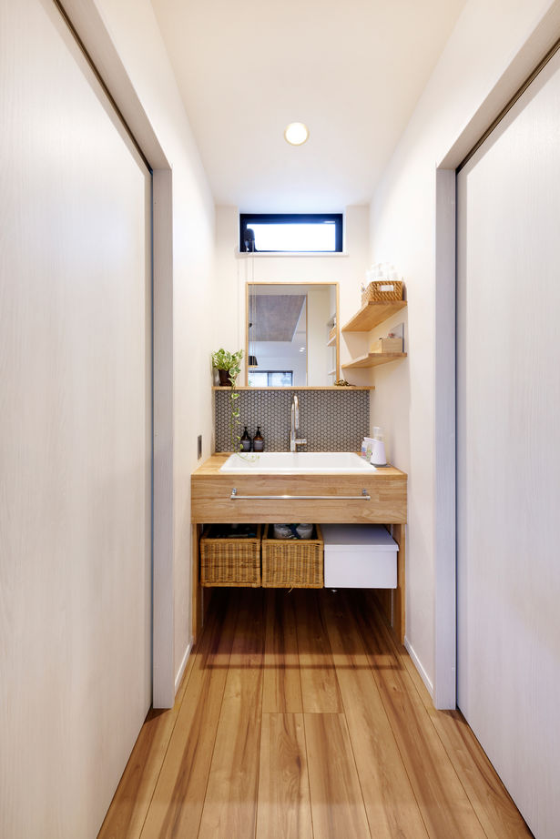 シーキューブ 【敷地20坪台/狭小/間取り】濃いブルー×アイアン カッコよさが光るヴィンテージ風のお家の建築実例画像8