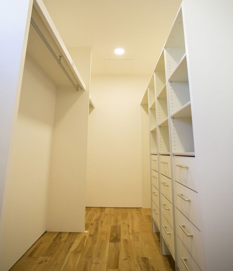 テクノホーム 【間取り図有】視線を気にせずのんびり過ごす『幸せな家族時間』。コの字を描いた「平屋」の住まいの建築実例画像10