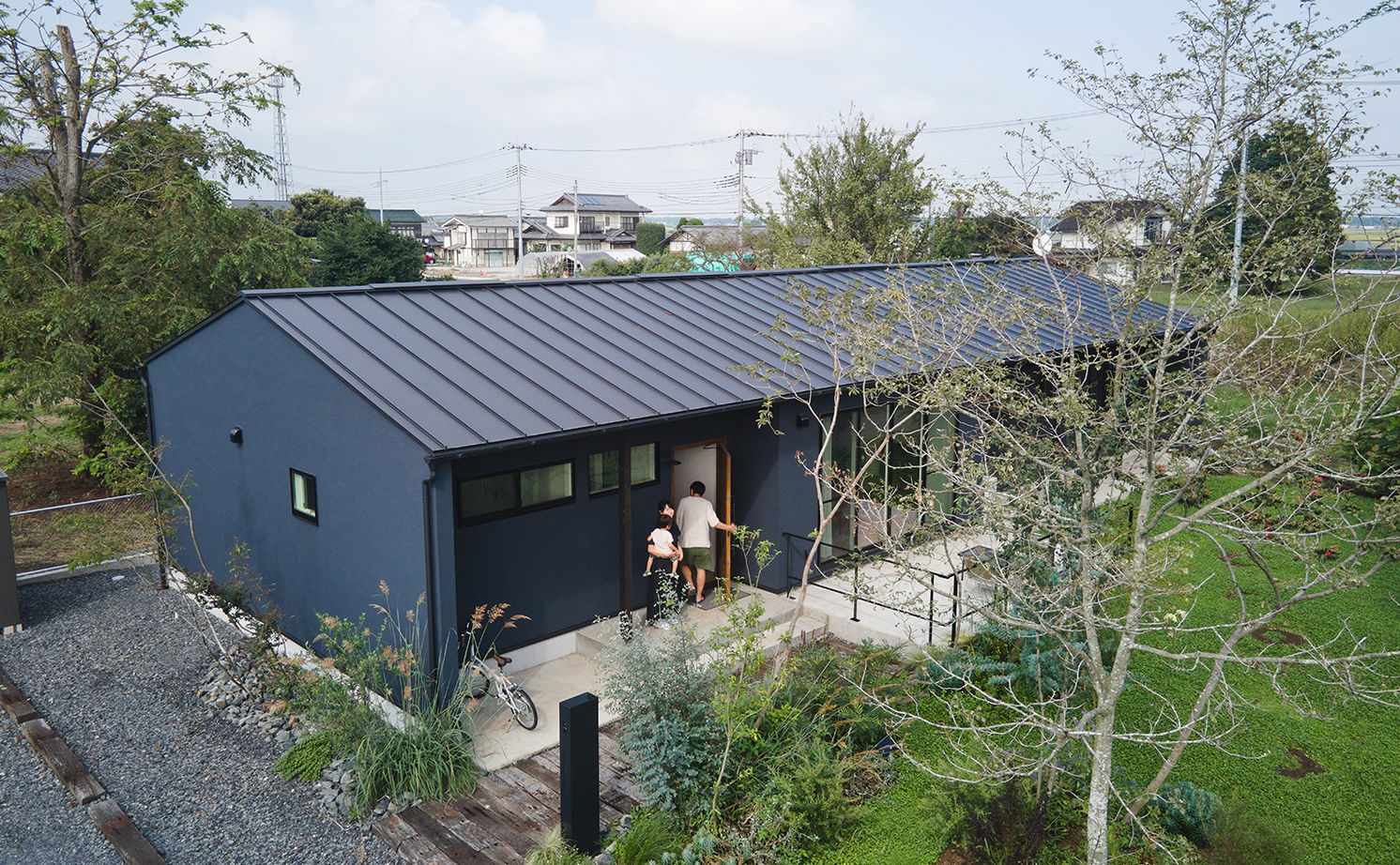 テクノホーム 【間取り図有】自分らしさを「本物」の素材で描く。緑・光・風に包まれる平屋で過ごす、スローライフな日々の建築実例画像1