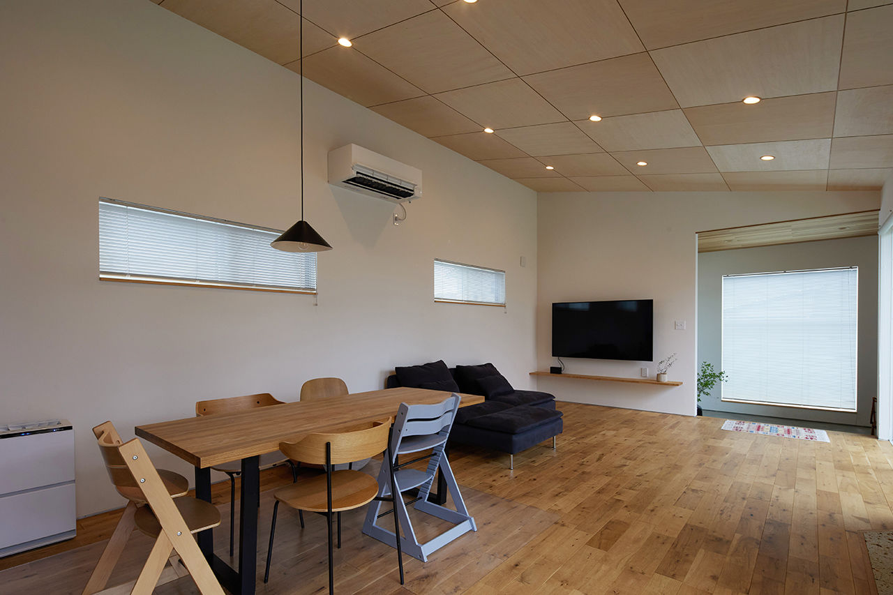 テクノホーム 【平屋/2000万円台/間取り図有】大きな中庭と薪ストーブがシンボルの、設計士と共に建てた家の建築実例画像5