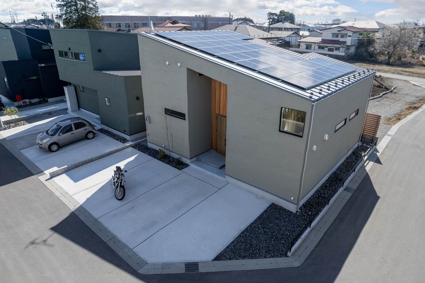 テクノホーム 【間取り図有】完成された美しさを放つ外観とLDK が吹き抜ける開放的な家の建築実例画像10