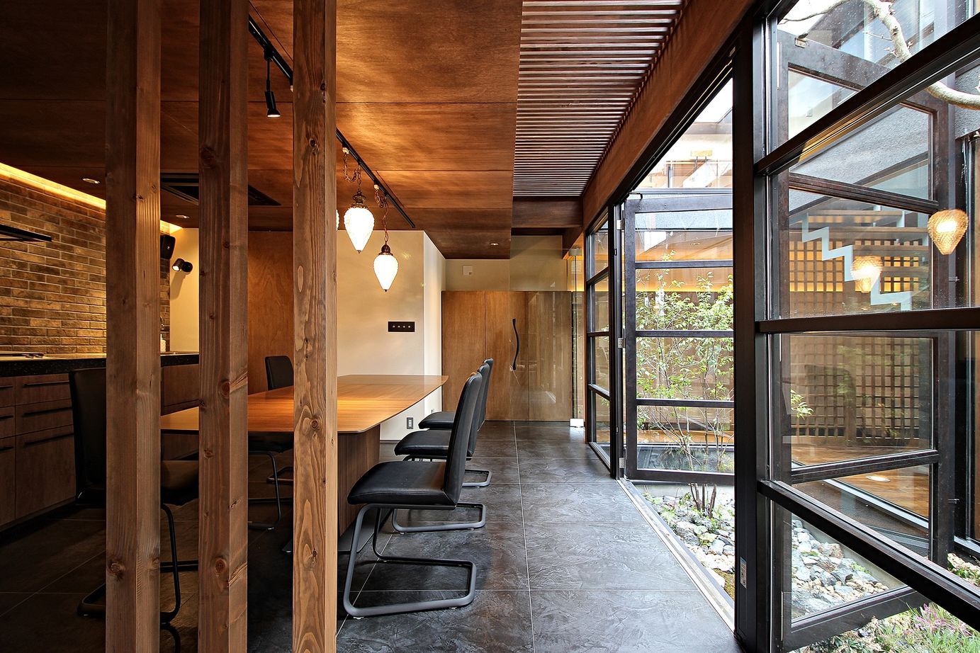 Grand Living（グランリビング） 『廊』【大阪/3000万円台/間取り/中庭/スタディスペース/アウトドアデッキ】の建築実例画像2