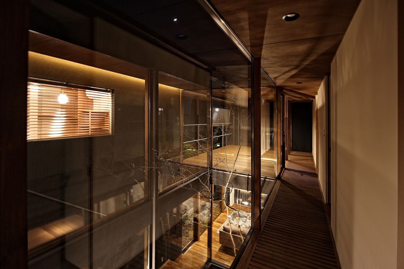 Grand Living（グランリビング） 『廊』【大阪/3000万円台/間取り/中庭/スタディスペース/アウトドアデッキ】の建築実例画像16