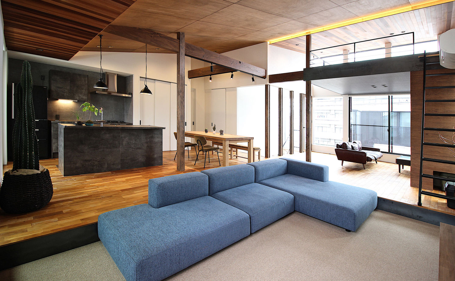 Grand Living（グランリビング） 『SYNクロ』【大阪/2000万円台/50坪/間取り/ダウンリビング/ロフト】の建築実例画像2