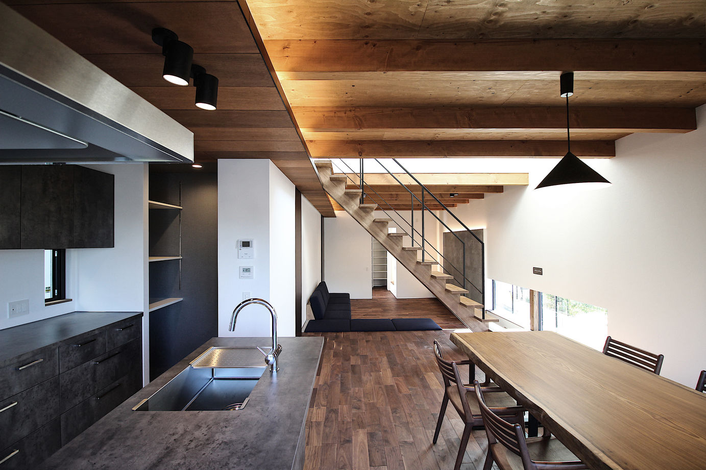 Grand Living（グランリビング） 『Grandge』【吹田市/2000万円台/間取り/ダウンリビング/造作家具】の建築実例画像4