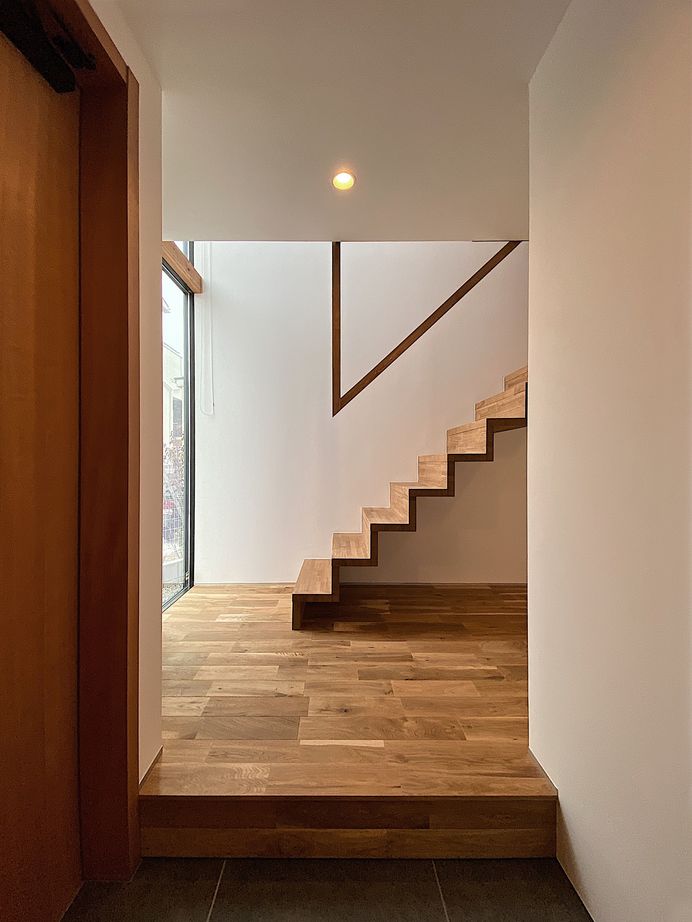 Grand Living（グランリビング） 『美景』【宝塚市/2000万円台/30坪/２階リビング/勾配天井/造作キッチン】の建築実例画像5