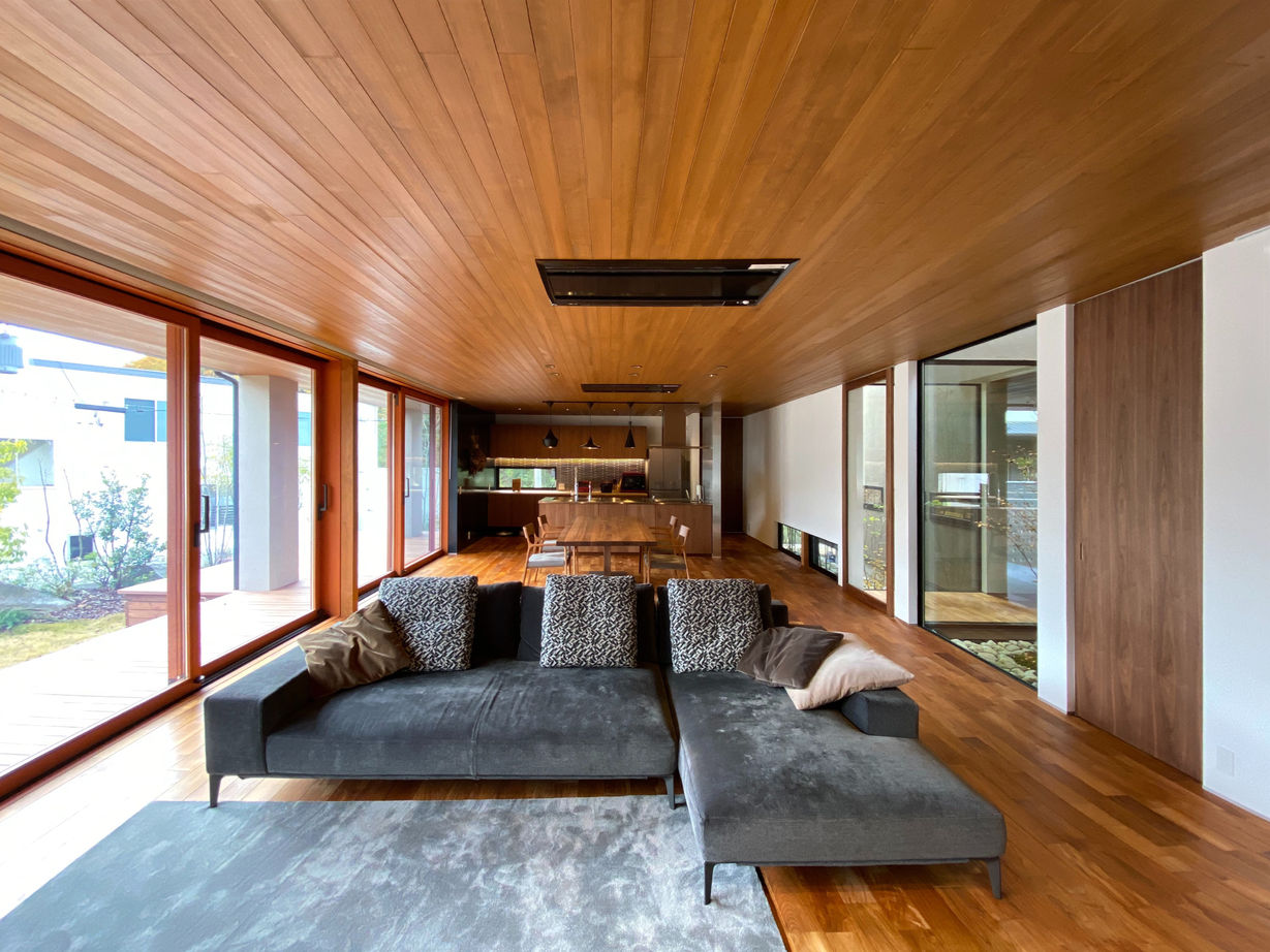 Grand Living（グランリビング） 『風雅』【箕面市/中庭/4000万円台/約70坪/大開口/ウッドデッキ/造作キッチン】の建築実例画像10