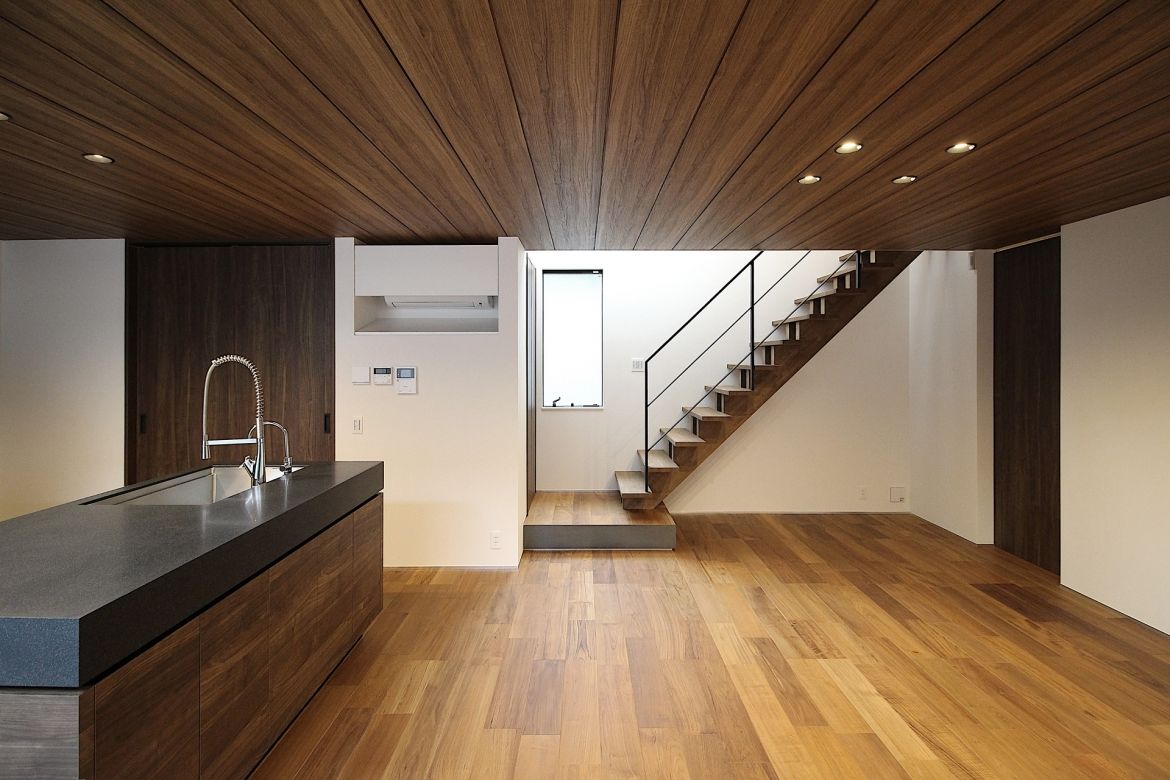 Grand Living（グランリビング） 『INSIDE』【大阪/3000万円台/インナーガレージ/中庭/長期優良住宅/耐震等級３】の建築実例画像6