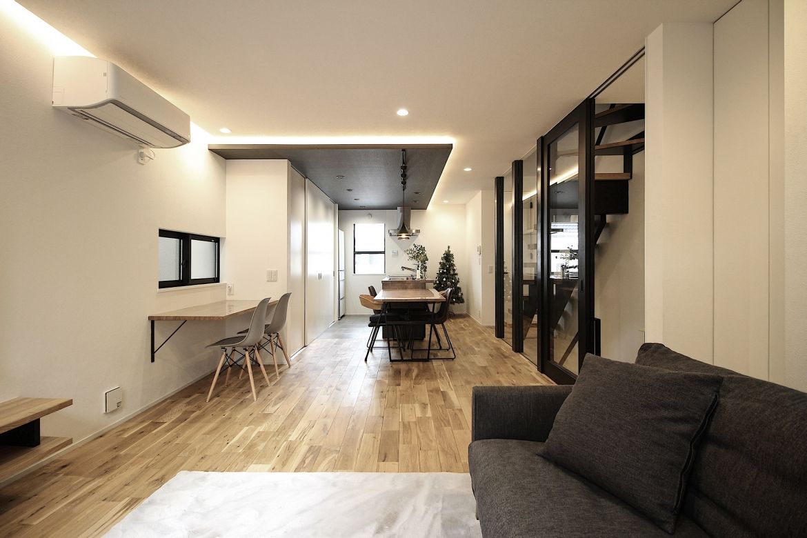 Grand Living（グランリビング） 『inegal』【大阪市/2000万円台/狭小地/ビルトインガレージ/３階建て】の建築実例画像3