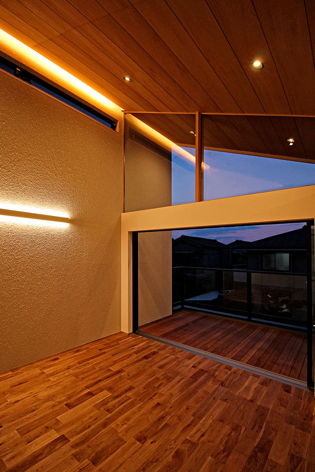 Grand Living（グランリビング） 『BASE』【大阪府／2000万円台／造作家具／壁付けキッチン／ガラス張り／2階ウッドデッキ】の建築実例画像7