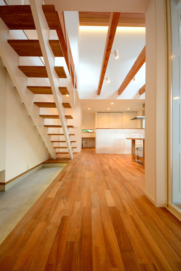 Grand Living（グランリビング） 『白をdesignする邸』【大阪府／2000万円台／中庭／吹き抜け／土間／間取り図あり】の建築実例画像4