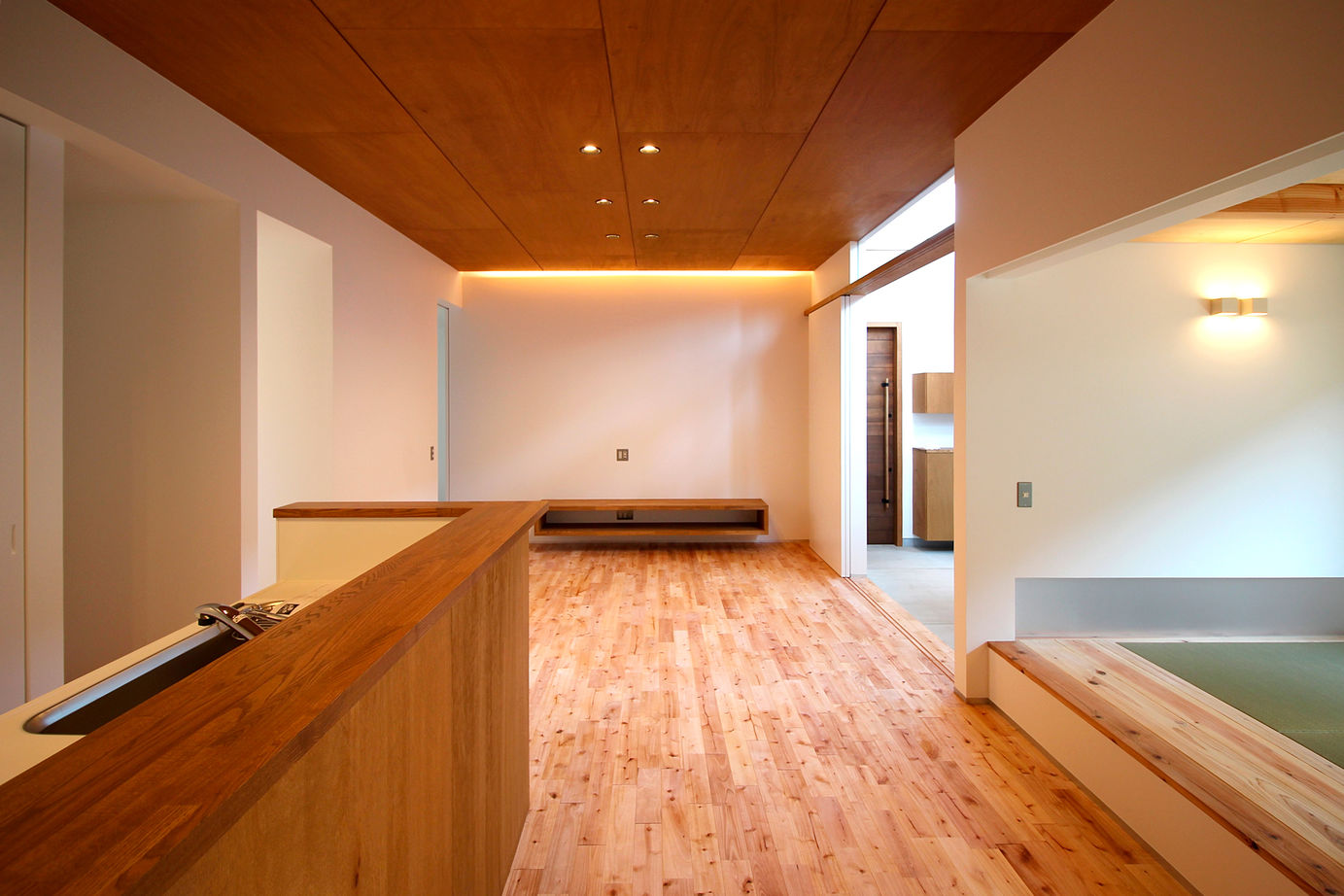 Grand Living（グランリビング） 『段欒』【大阪府／2000万円台／2世帯住宅／キッチン・洗面・浴室2か所／浮遊するロフト／間取り図あり】の建築実例画像7