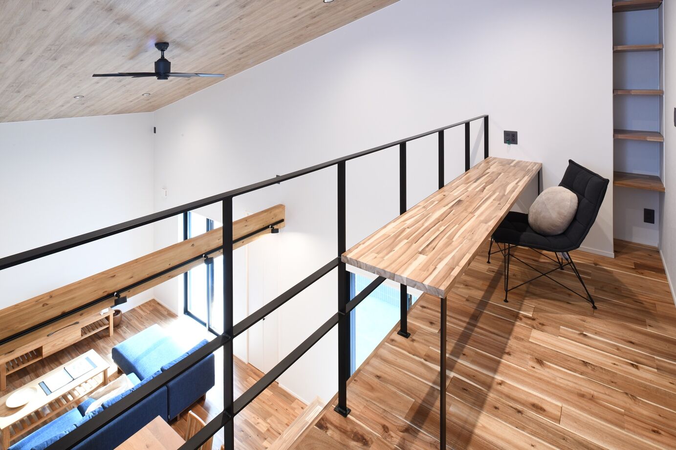 NOVEL  HOUSE 愛犬と暮らす吹き抜けの家の建築実例画像7