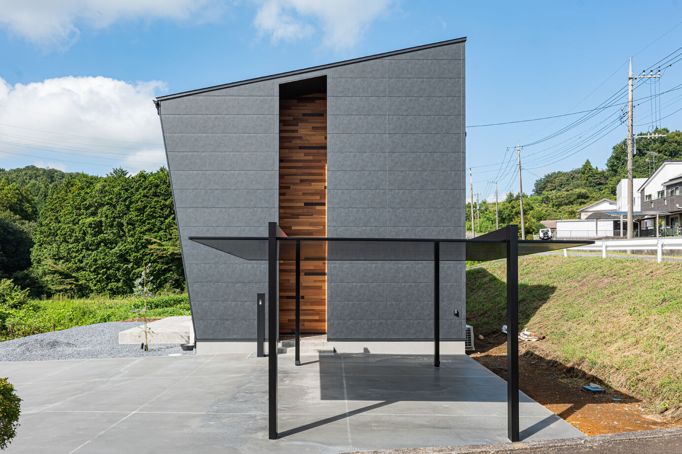 NOVEL  HOUSE 開放的な暮らしが叶うモダンな家の建築実例画像1