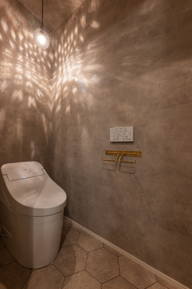 NOVEL  HOUSE 時を刻む洗練されたガルバの家の建築実例画像5