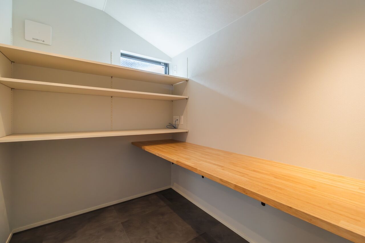 ハビの家 【39.7坪/ガレージ/間取り有】箱を重ねたような外観デザインや間取りの工夫で、光が降り注ぐ明るい家にの建築実例画像5