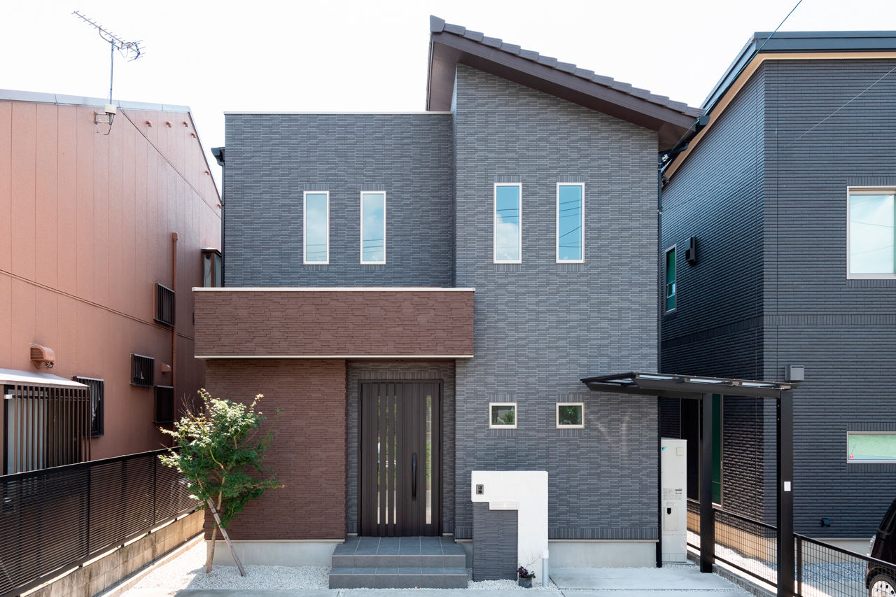 Suumo 愛知県 00万円台 代で建てたタイル外壁の家 見た目とコストが抑えられるところが魅力でした 住生活研究所 豊川店の建築実例詳細 注文住宅