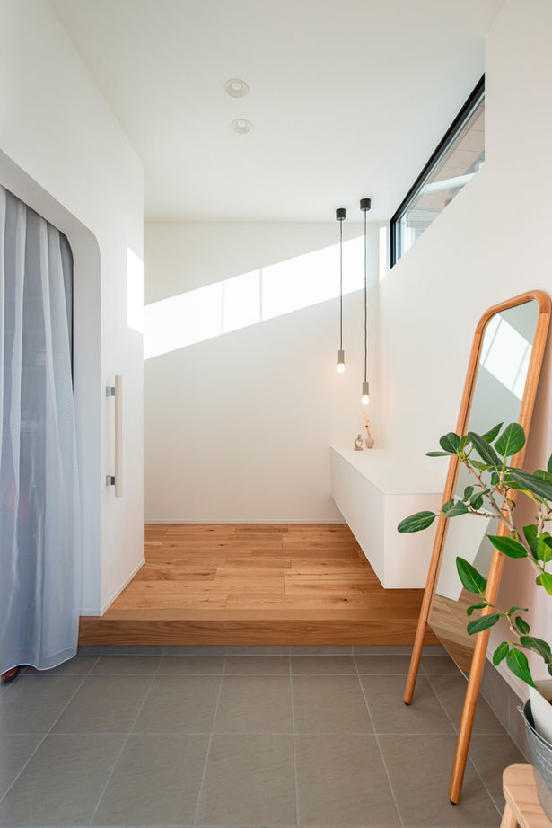 クレバリーホーム/住生活研究所 【三重県｜平屋×インナーガレージ｜3000万円台｜間取り有】ゆったり寛げるLDK。木とグレーの家事ラクな家の建築実例画像6