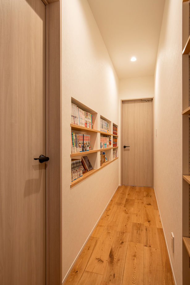 クレバリーホーム/住生活研究所 【三重県｜平屋×インナーガレージ｜3000万円台｜間取り有】ゆったり寛げるLDK。木とグレーの家事ラクな家の建築実例画像10