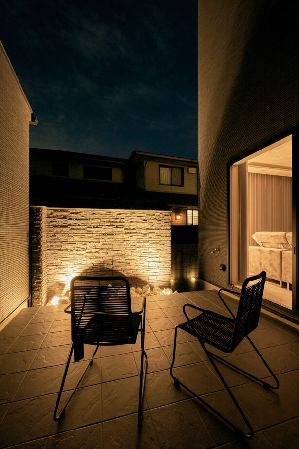 ライフデザイン・カバヤ 絶対に妥協しない家！光が織りなすラグジュアリー空間。の建築実例画像2