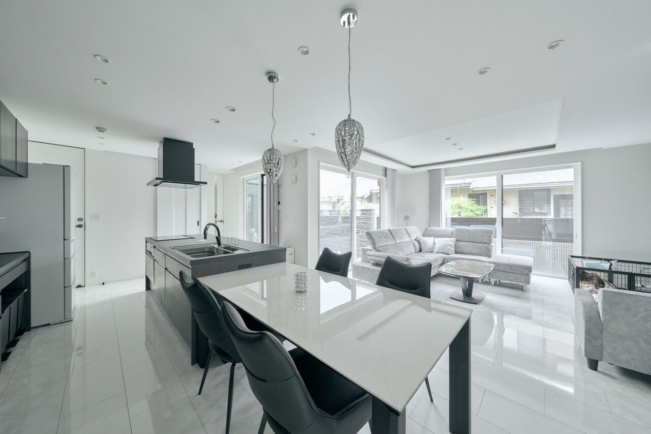 ライフデザイン・カバヤ 絶対に妥協しない家！光が織りなすラグジュアリー空間。の建築実例画像5