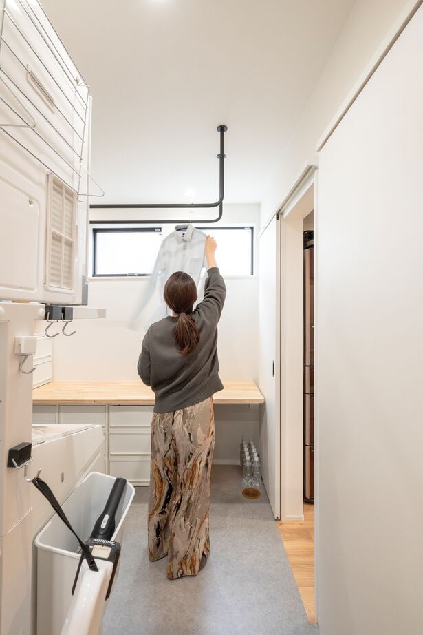 建築のひら木 一級建築士事務所 【UA値0.44 C値0.32/ZEH】期待通りの住宅性能と家事ラクを実現した「安心して暮らせる」スタイリッシュな家の建築実例画像6