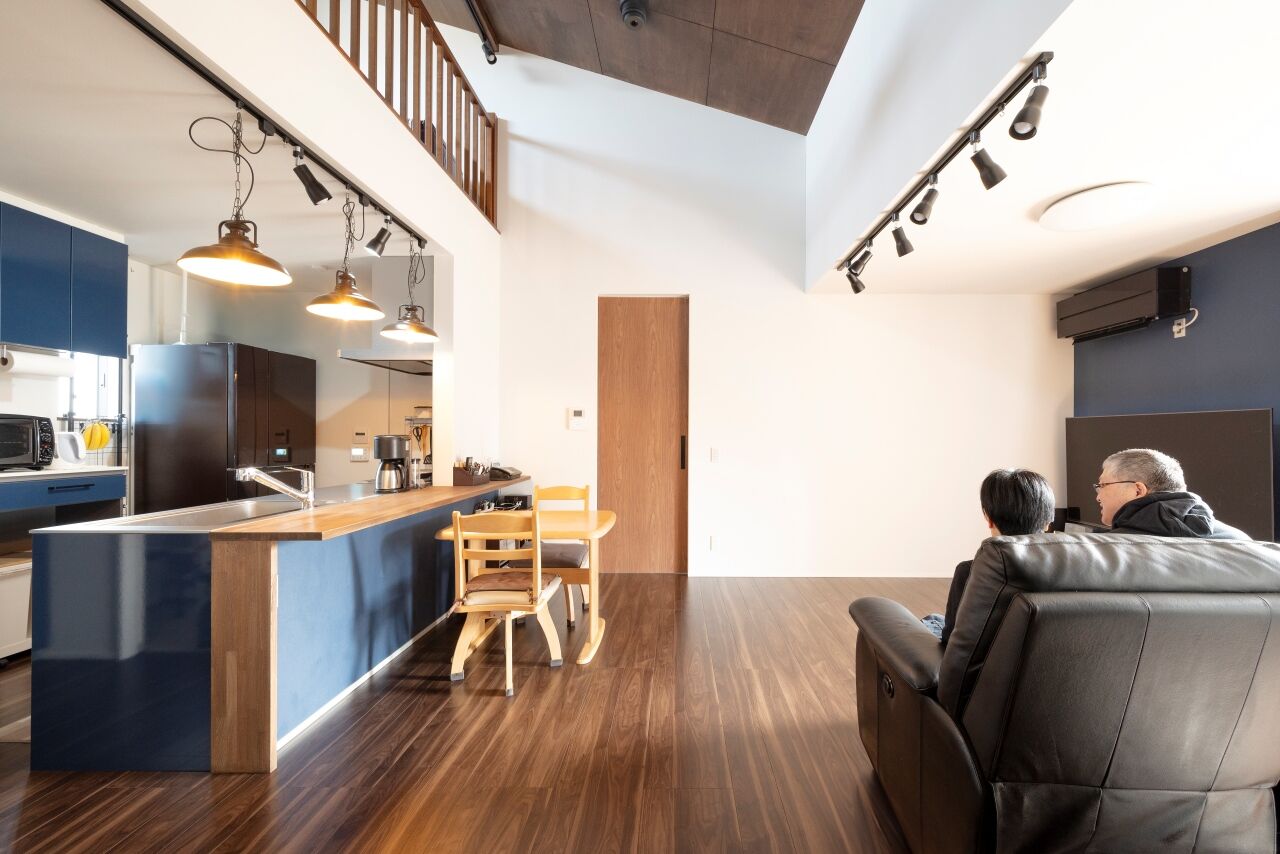 建築のひら木 一級建築士事務所 【UA値0.45 C値0.44/高気密・高断熱住宅】バリアフリーに配慮した快適でスタイリッシュな平屋の住まいの建築実例画像5