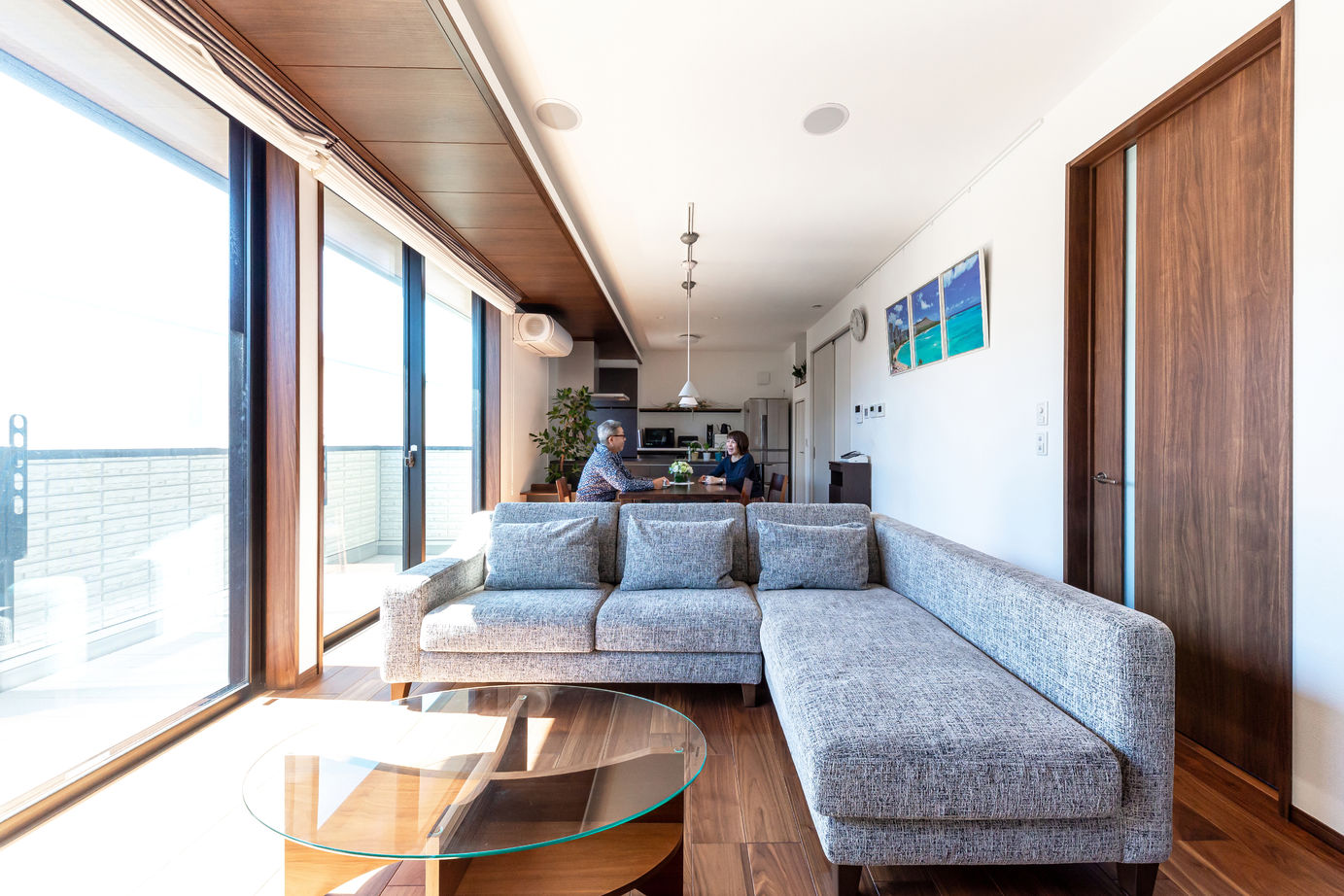 ダイワハウス 【52坪/夫婦/間取り図あり】ビルトインガレージの愛車を眺めて暮らす家　写真9点掲載の建築実例画像2