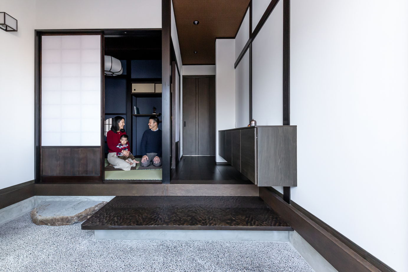 ダイワハウス 【43坪/夫婦＋子ども1人/間取り図あり】古民家の味わい深い佇まいを再現した趣ある家　写真10点掲載の建築実例画像2