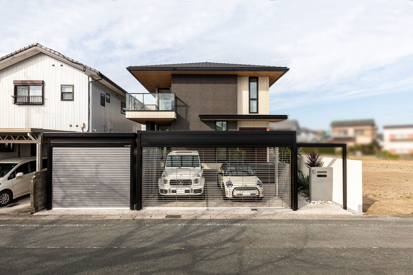 ダイワハウス 【65坪/夫婦＋子ども1人/間取り図あり】ロースタイルリビングを吹き抜けにした「白」の家　写真10点掲載の建築実例画像5