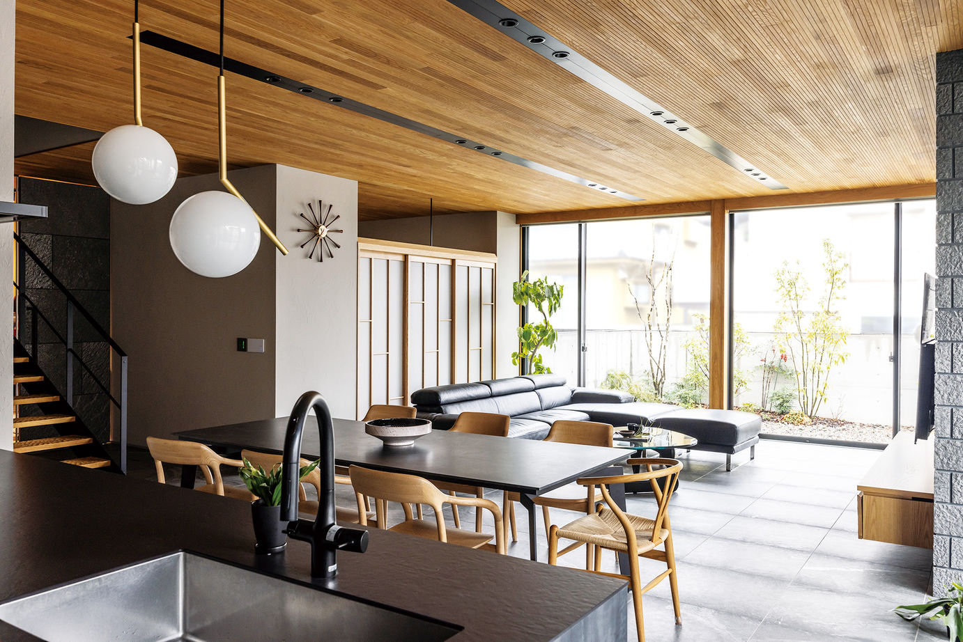 ダイワハウス 【82坪/夫婦＋夫の母/間取り図あり】　王道の美をたたえた美術館のような家を　写真10点掲載の建築実例画像5