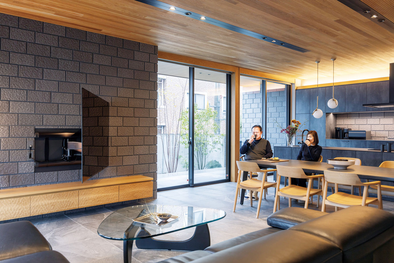 ダイワハウス 【82坪/夫婦＋夫の母/間取り図あり】　王道の美をたたえた美術館のような家を　写真10点掲載の建築実例画像8