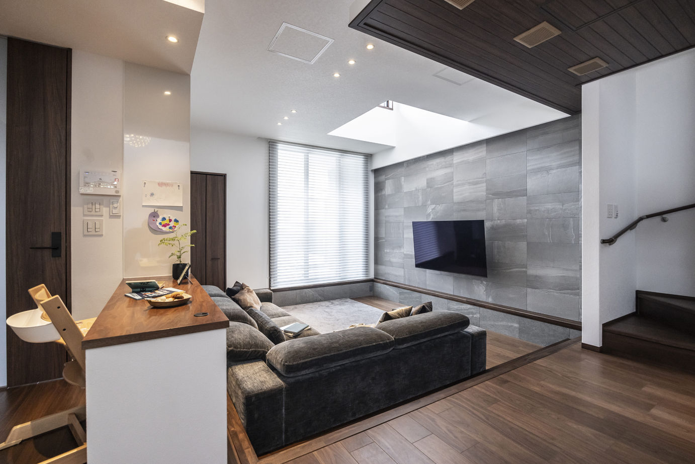 ダイワハウス 【55坪/夫婦＋子ども2人/間取り図あり】　光が訪れる家で、のびやかに子育てを　写真10点掲載の建築実例画像4