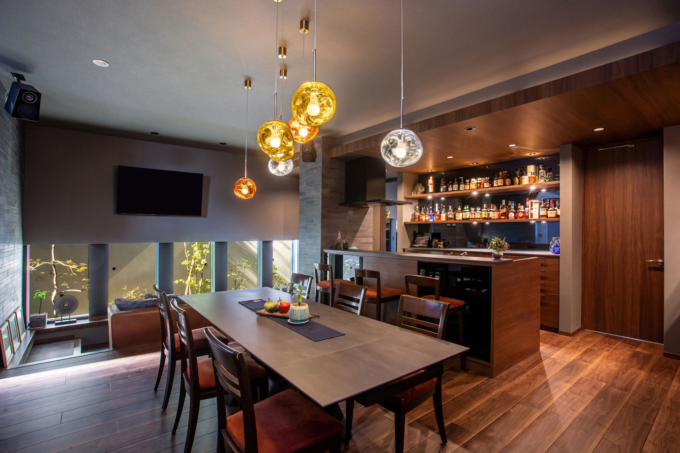 ダイワハウス 【52坪/2人暮らし/間取り図あり】　友人が集う隠れ家バーのような家　写真10点掲載の建築実例画像1