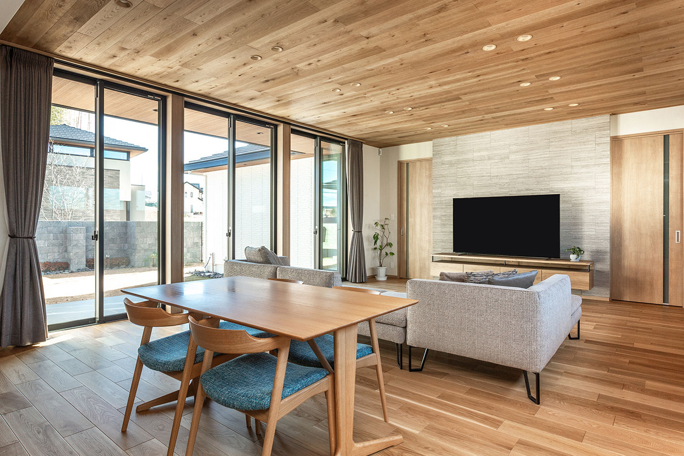 ダイワハウス 【67坪/夫婦＋子ども2人/間取り図あり】自然素材に包まれ暮らす大らかな平屋　写真10点掲載の建築実例画像3